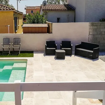 Holiday home Amazing In Saint-nazaire-daude With Kitchen *