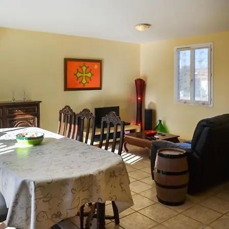 Holiday home Amazing In Saint-nazaire-daude With Kitchen *