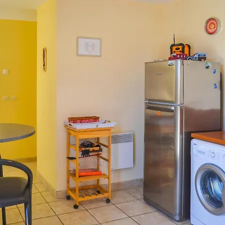Amazing In Saint-nazaire-daude With Kitchen Holiday home Saint-Nazaire-d'Aude